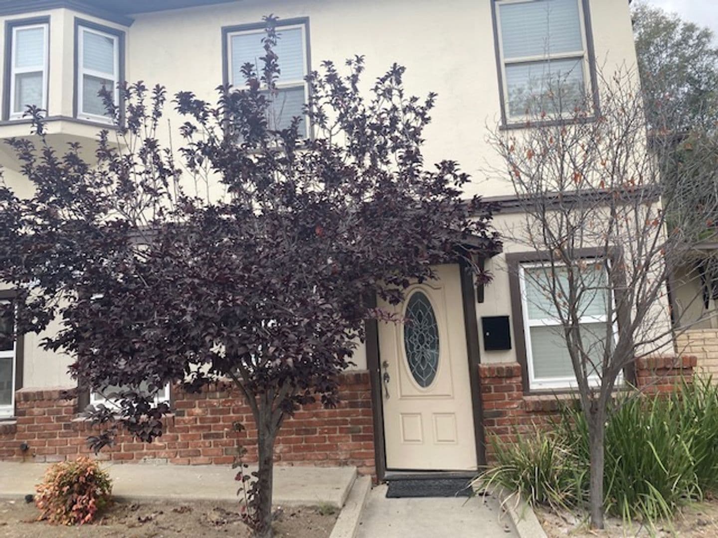 Los Angeles Apartment: 5013-5019 Genevieve Ave - 5021