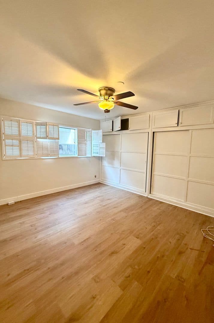 Los Angeles Apartment: 1479 S. Rexford Dr. #1