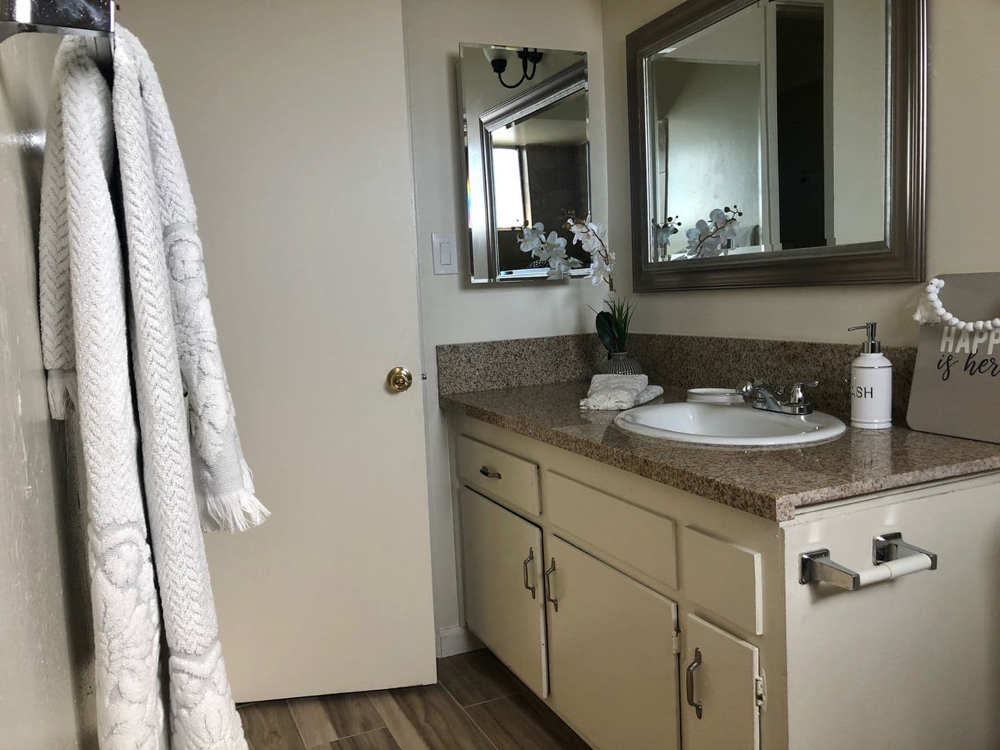 Bakersfield Apartment: 3600 N. Chester Ave.
