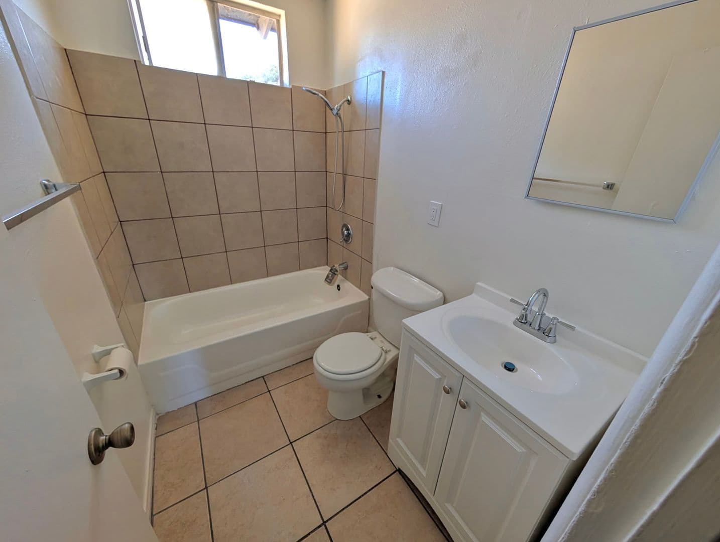 Moreno Valley Apartment: 24885 - 24919 Eucalyptus Ave