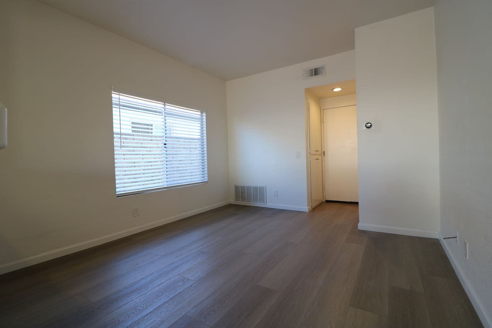 Simi Valley House: 3091 Lamplighter Street