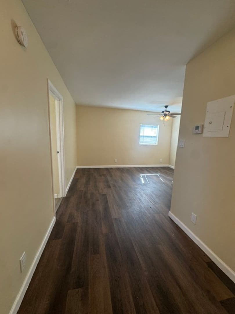 Glendale Apartment: 1009 - 1011 Western Ave.