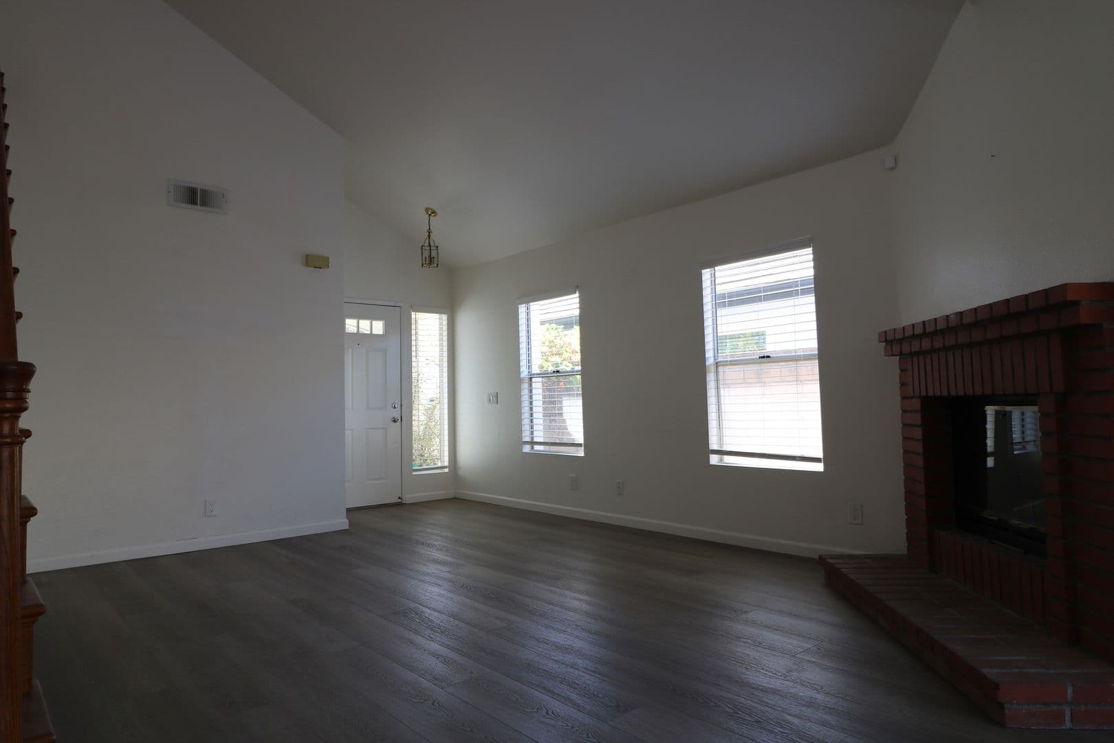 Simi Valley House: 3091 Lamplighter Street