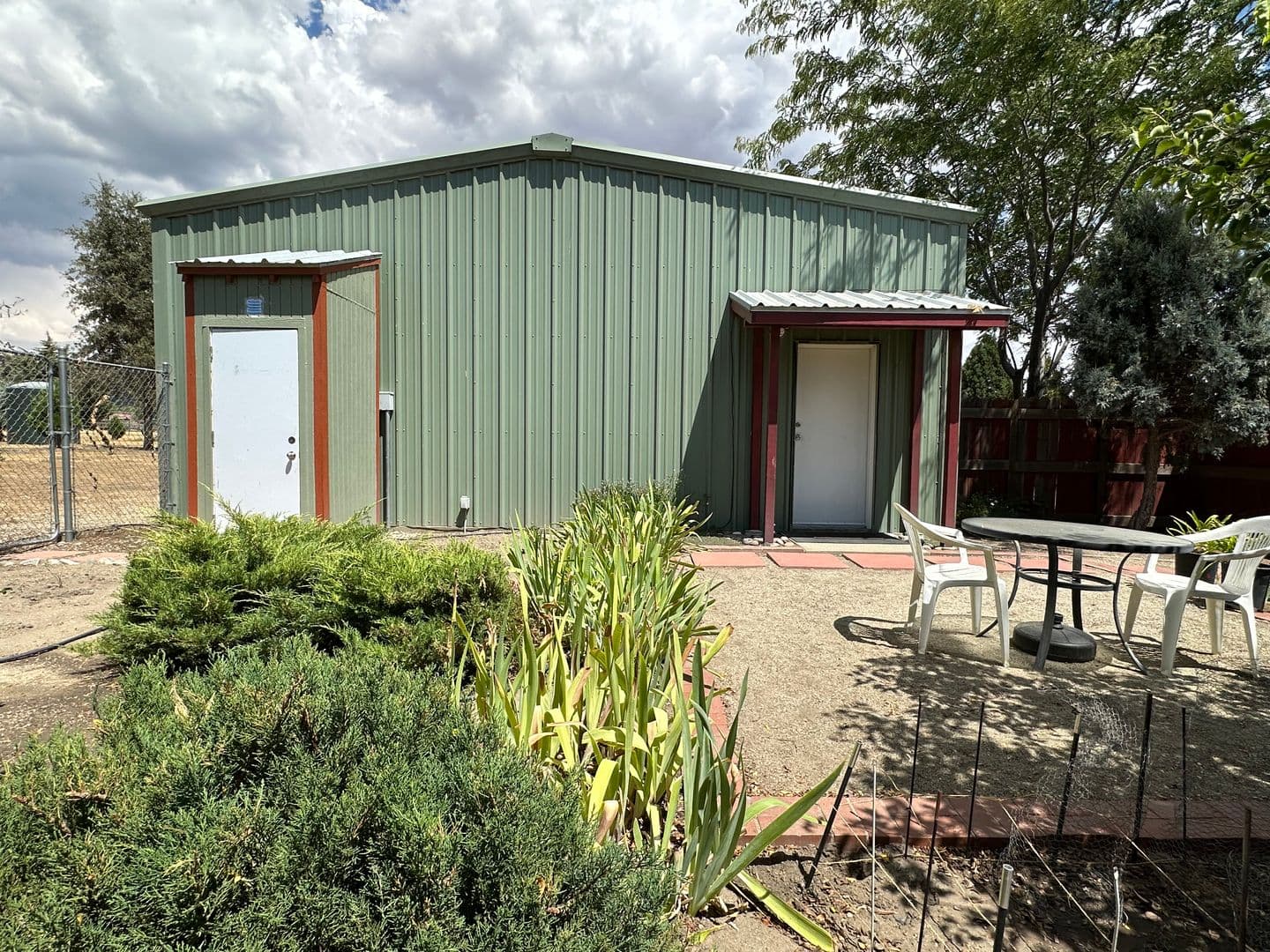 Tehachapi House: 20203 Pegasus St.