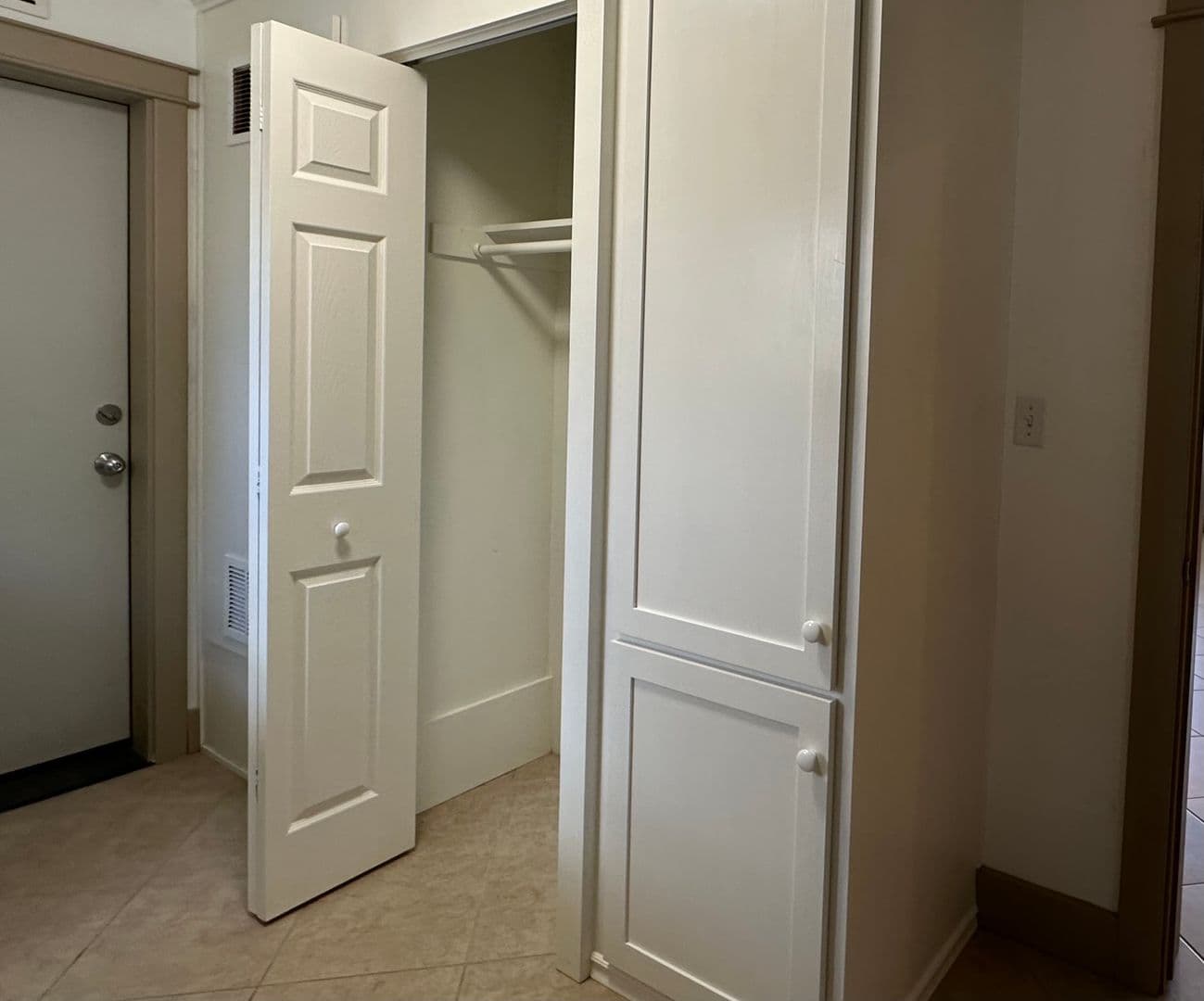 Tehachapi House: 20203 Pegasus St.