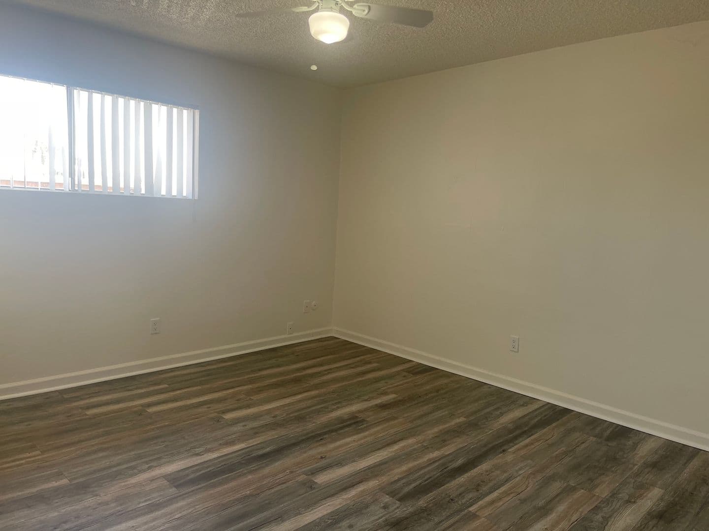 Bakersfield Apartment: 3600 N. Chester Ave.