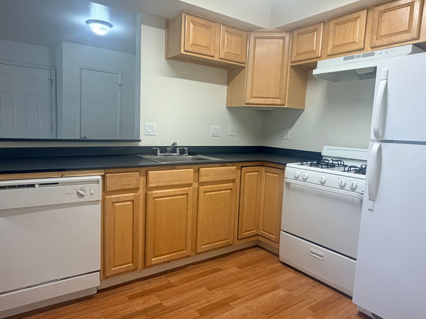 Tehachapi Apartment: 21059 Santa Barbara Drive
