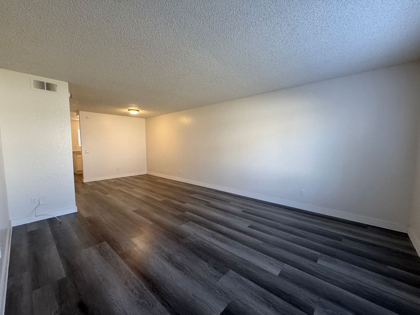 Redlands Apartment: 1202 Post St.