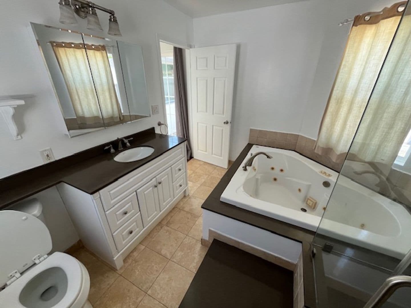 Van Nuys House: 14313 Collins St.