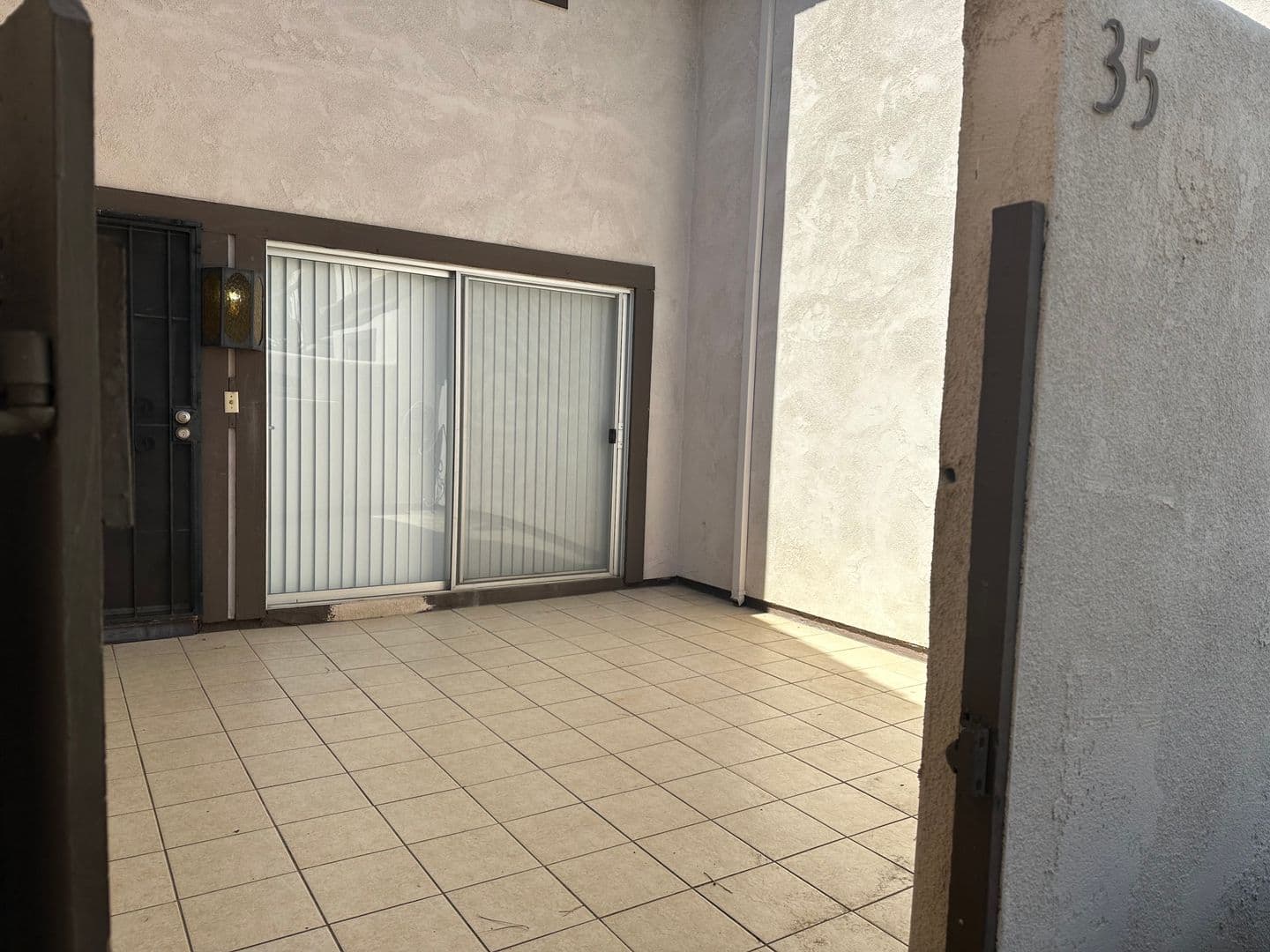 Bakersfield House: 3333 El Encanto Court