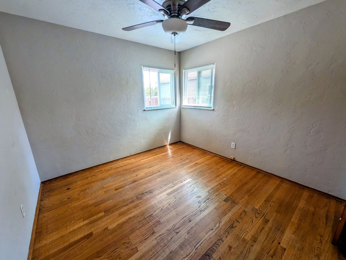 San Diego House: 5125 Alumni Place