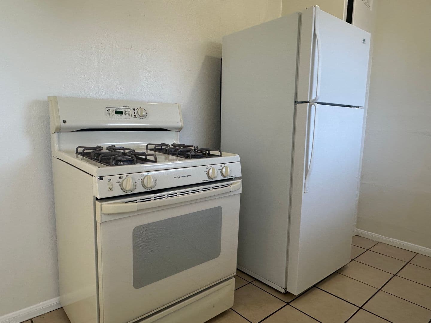 Rosamond Apartment: 2841 B Street