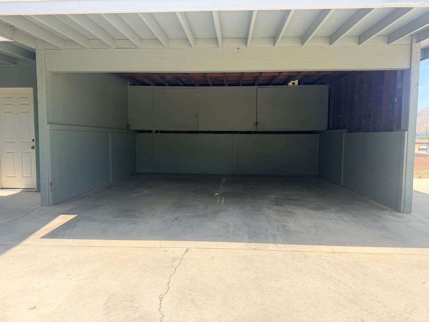 Tehachapi Apartment: 21059 Santa Barbara Drive