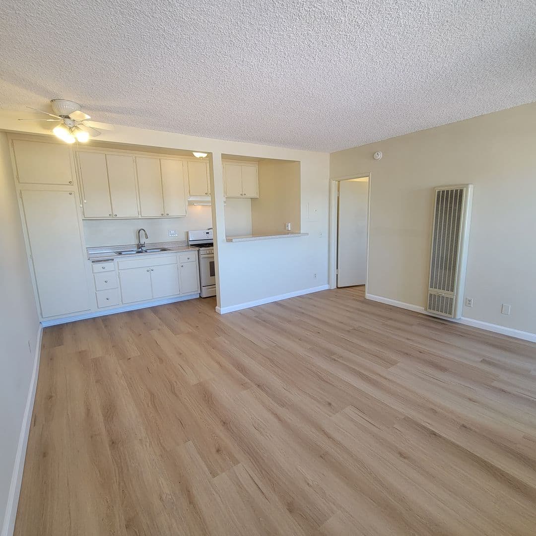 Northridge Apartment: 18429 Prairie St.