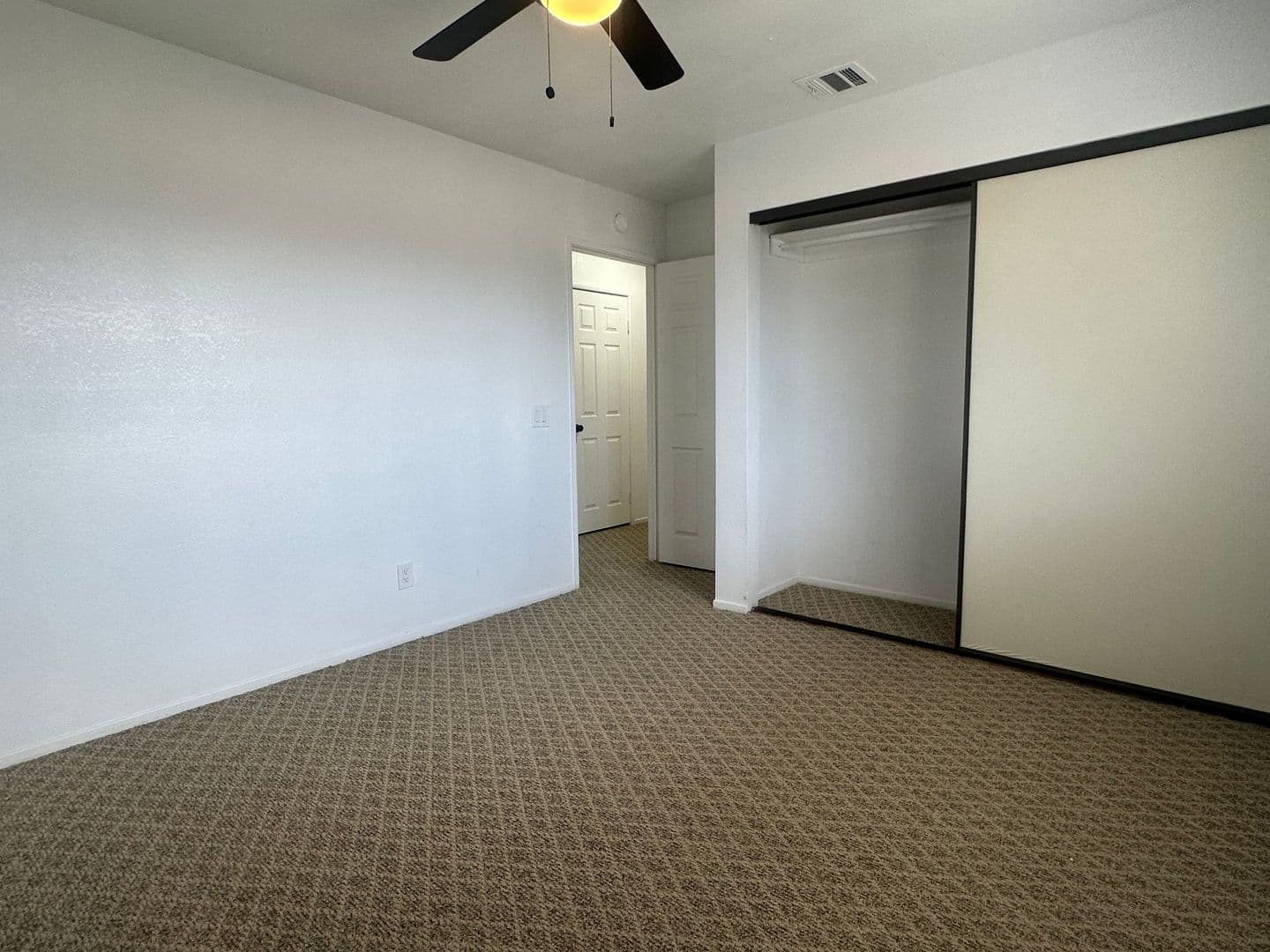 California City Apartment: 9848 Sally Ave.