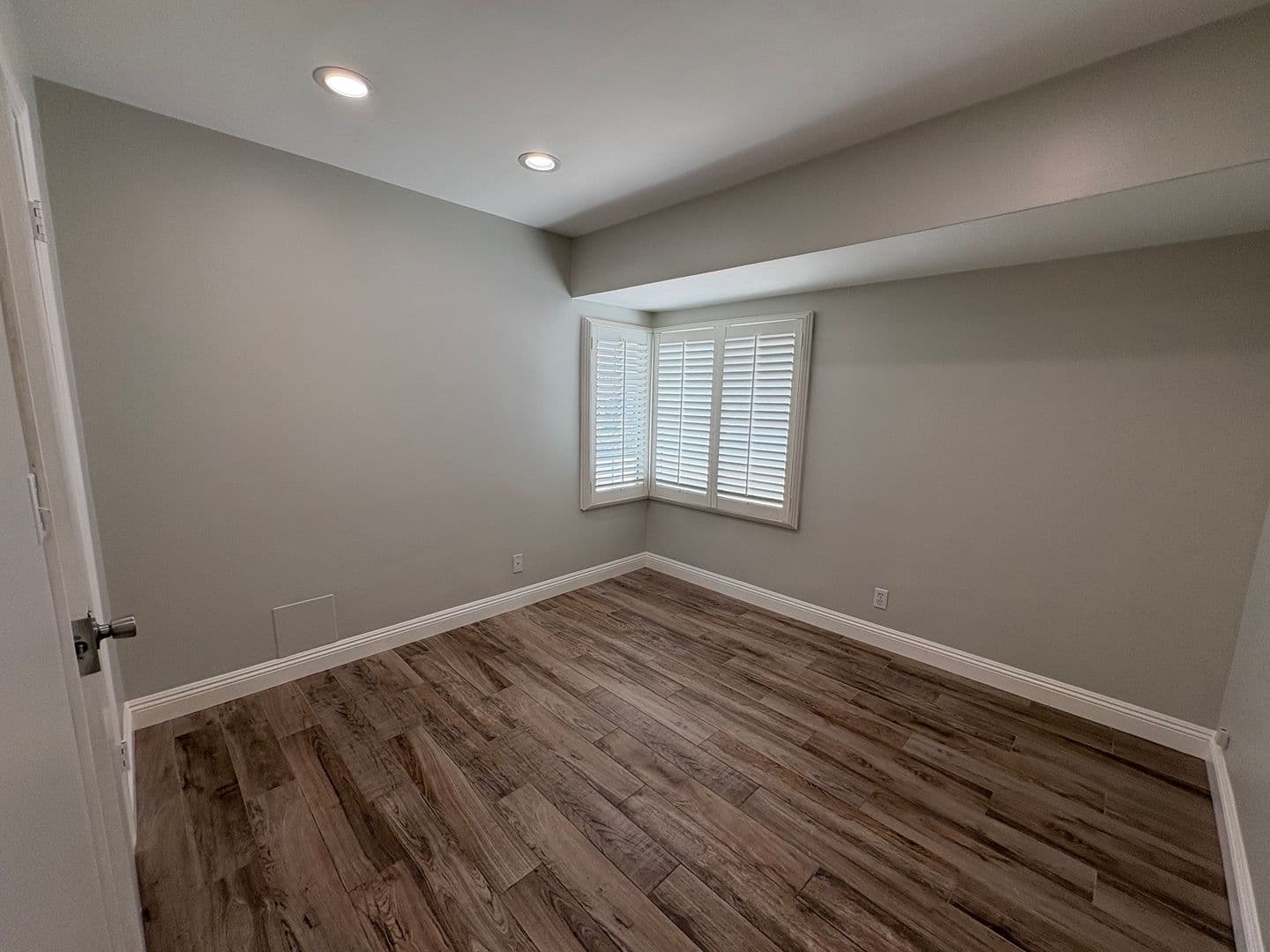 Granada Hills House: 12130 Rahn Ave