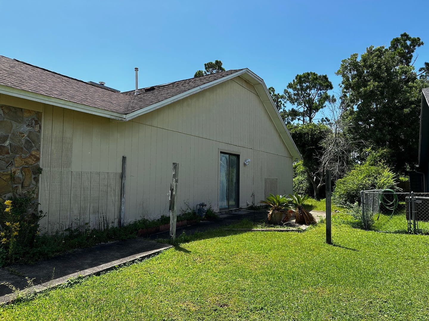 Panama City House: 126 Kristine Blvd.