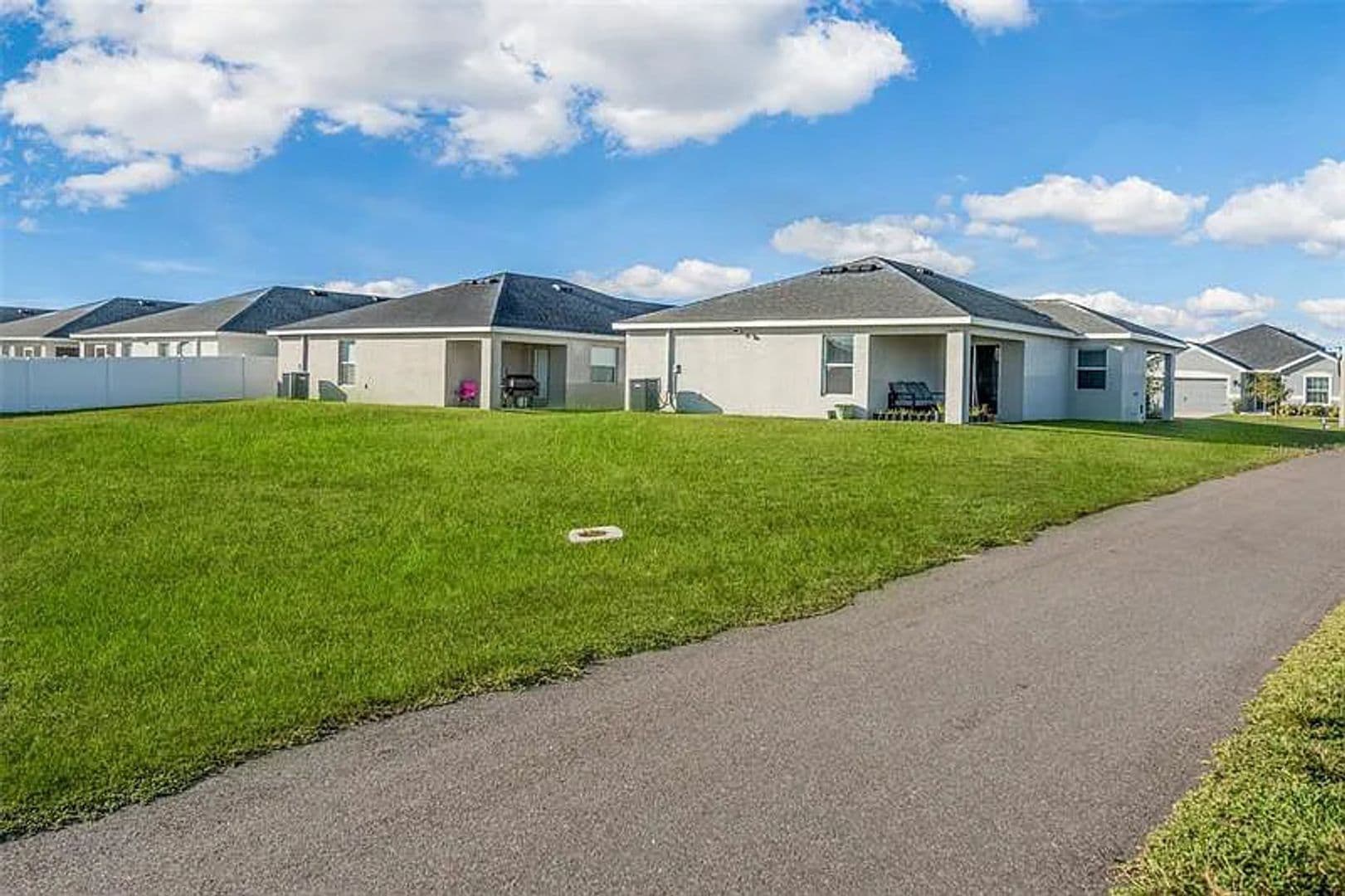 Lakeland House: 3902 White Ibis Rd