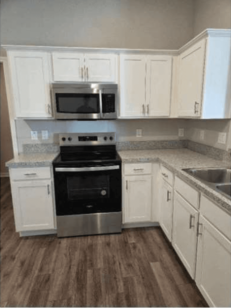 Lakeland House: 3902 White Ibis Rd