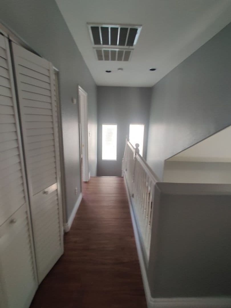 Las Vegas House: 6010 Quiet Glow Ave
