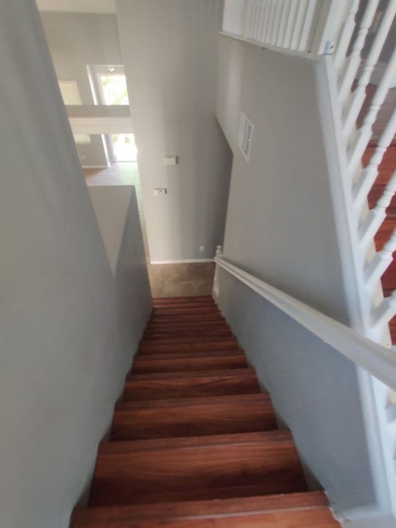 Las Vegas House: 6010 Quiet Glow Ave
