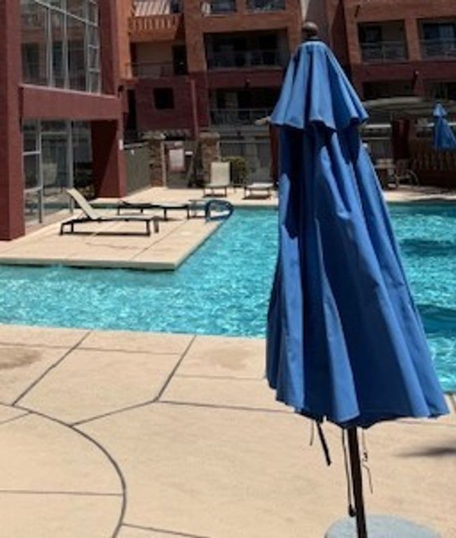 Las Vegas Apartment: 39 E Agate Ave #402