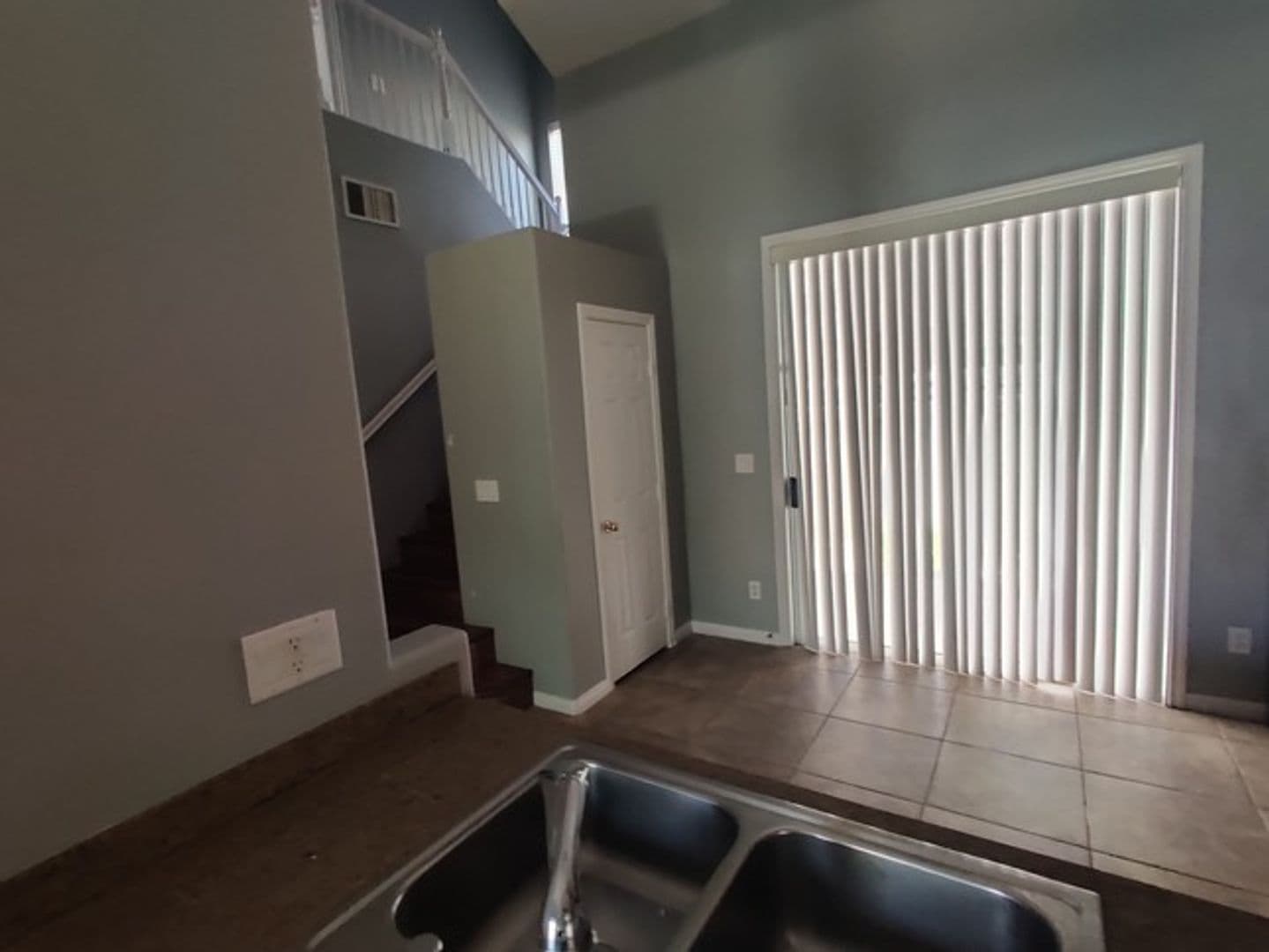 Las Vegas House: 6010 Quiet Glow Ave