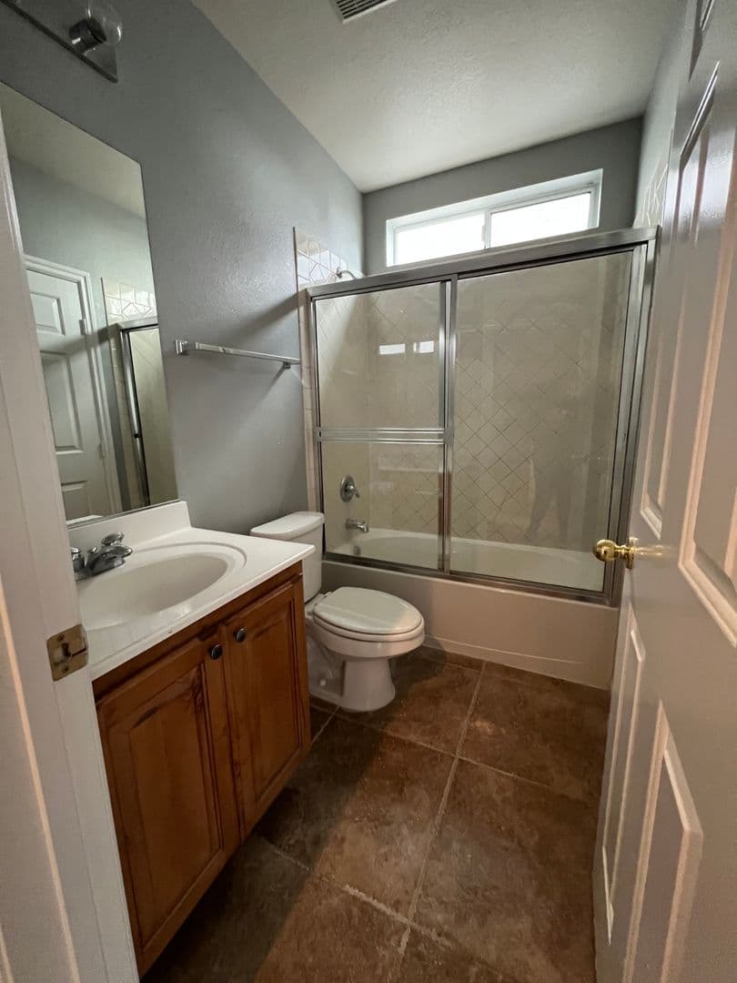 Las Vegas House: 6010 Quiet Glow Ave
