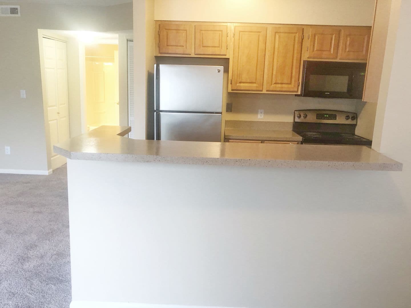 Indianapolis Apartment: 3855 Oak Lake Circle