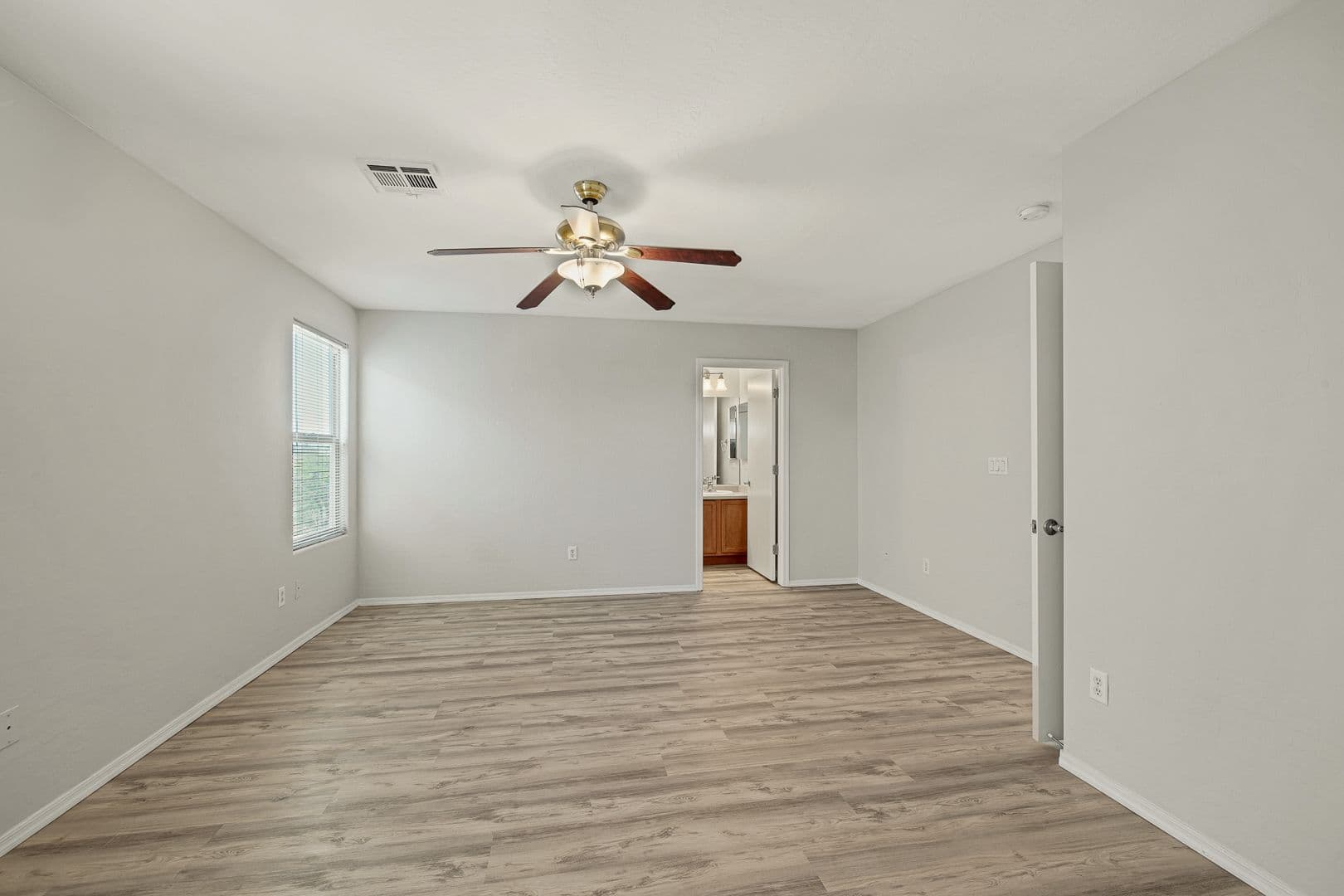 Las Vegas House: 5244 Tipper Ave