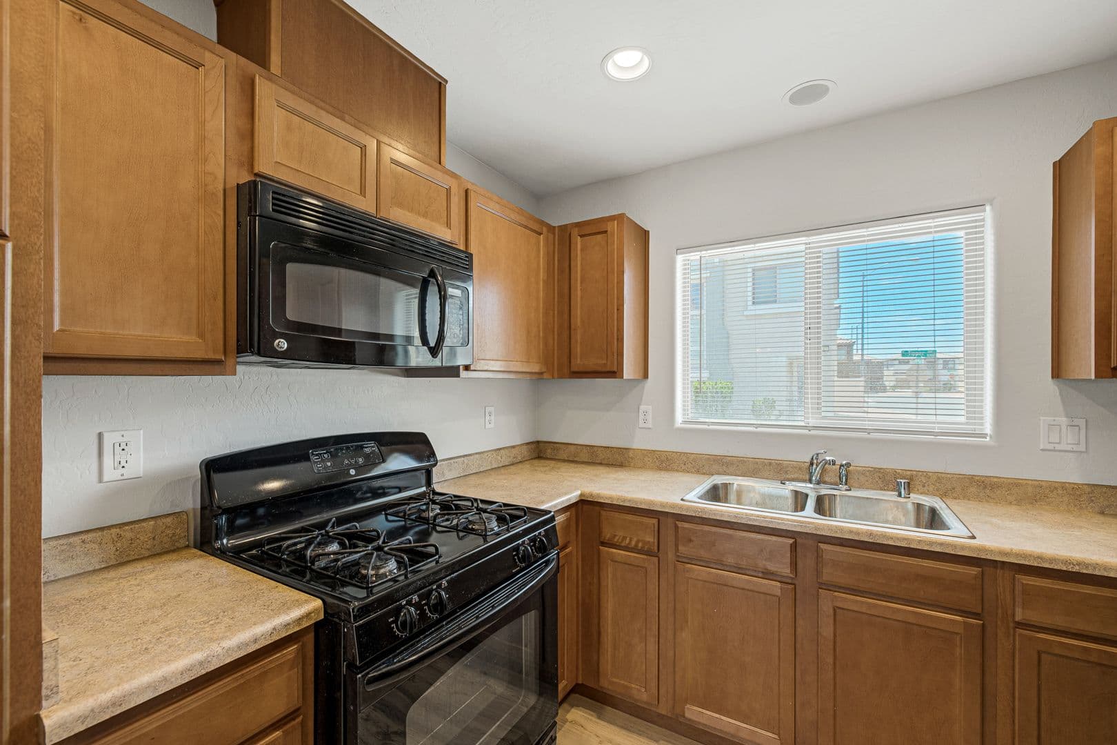 Las Vegas House: 5244 Tipper Ave