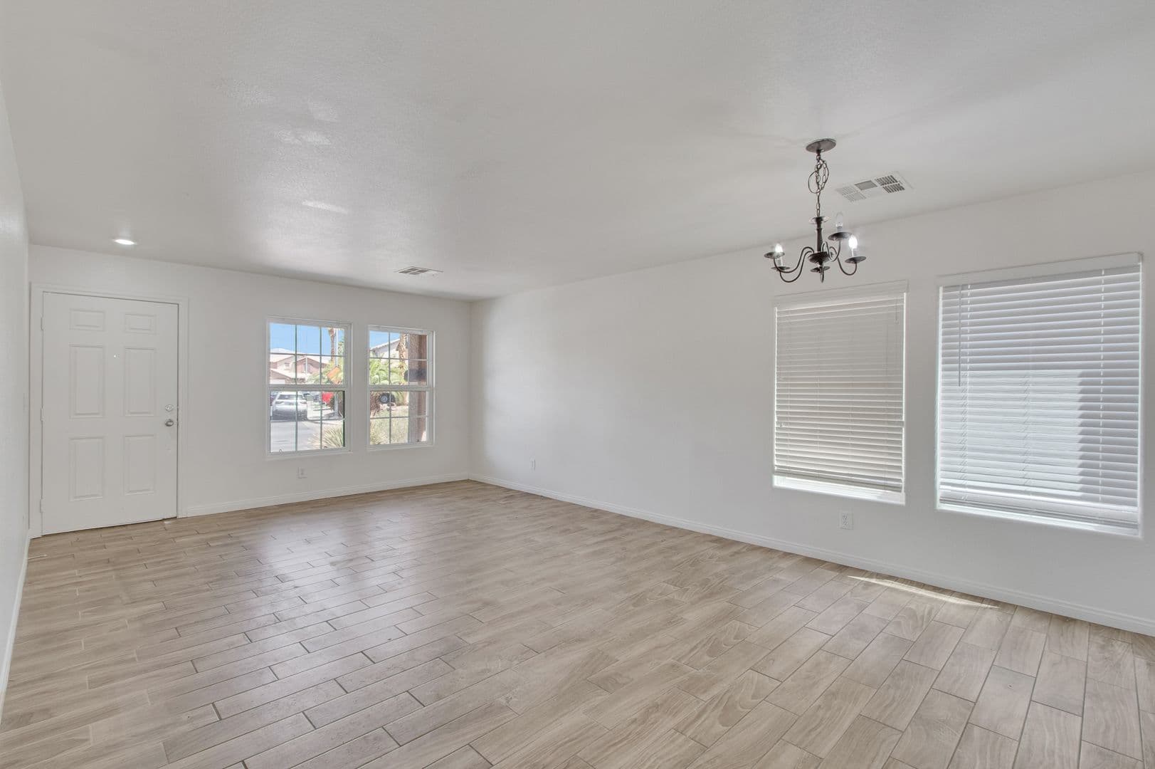 North Las Vegas House: 3229 Visionary Bay Ave