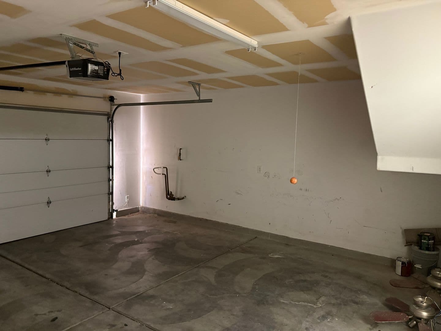 North Las Vegas House: 5644 Granville Lake St