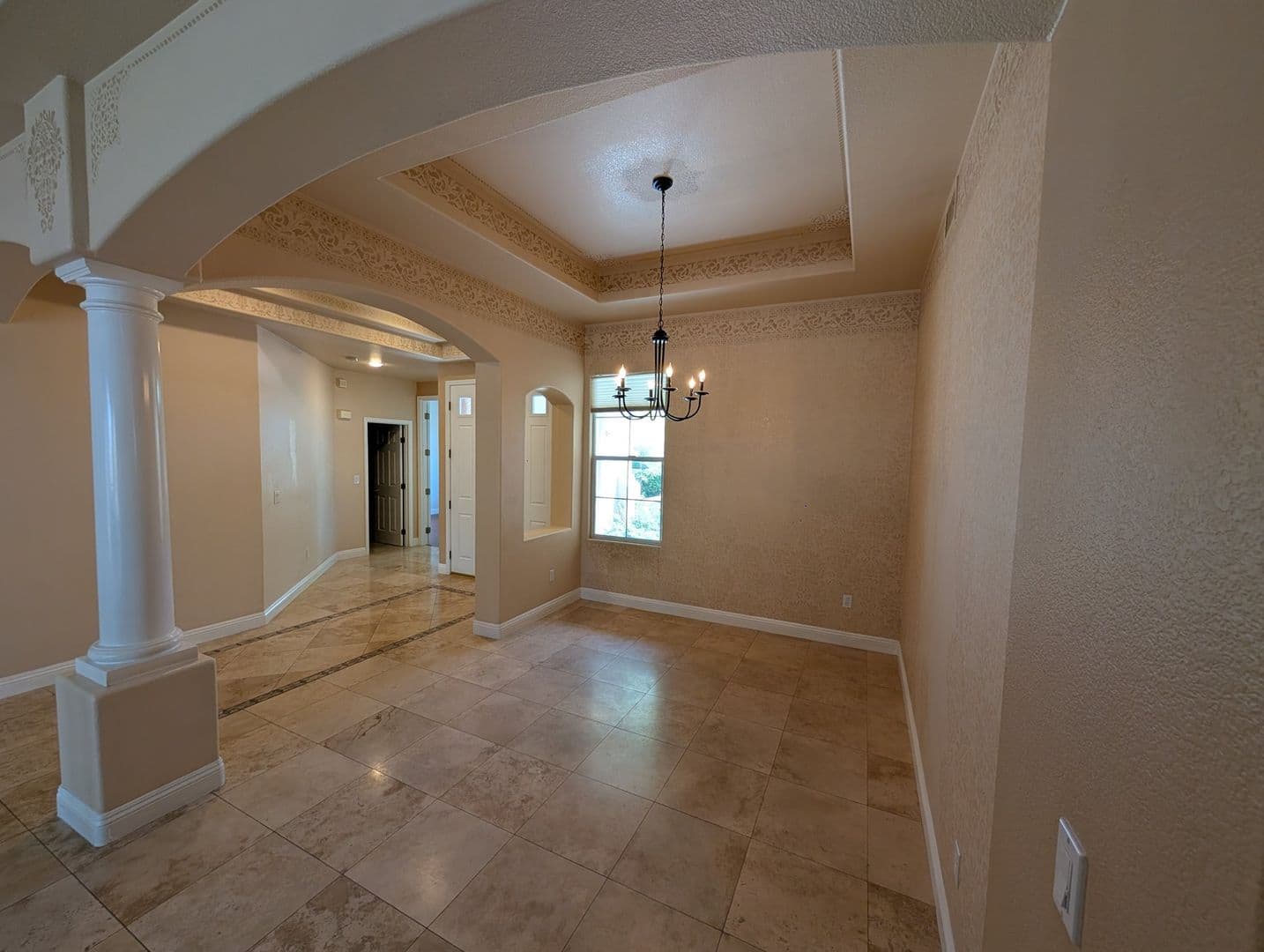 Las Vegas House: 11000 Pine Knolls Ct