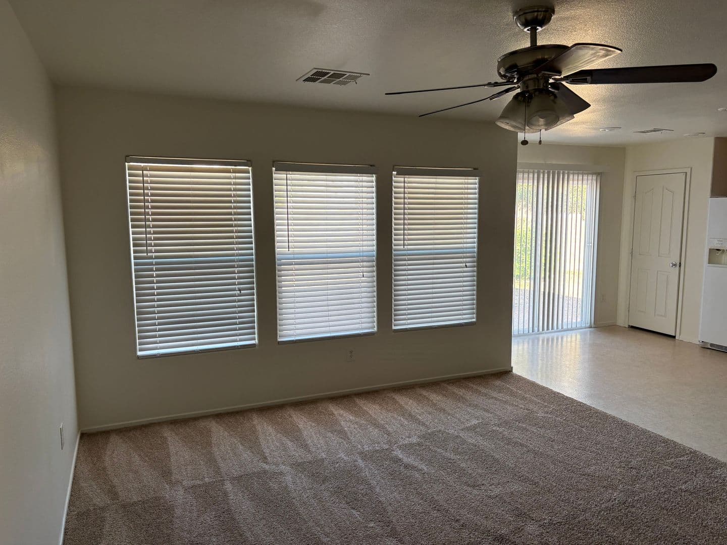 North Las Vegas House: 5644 Granville Lake St