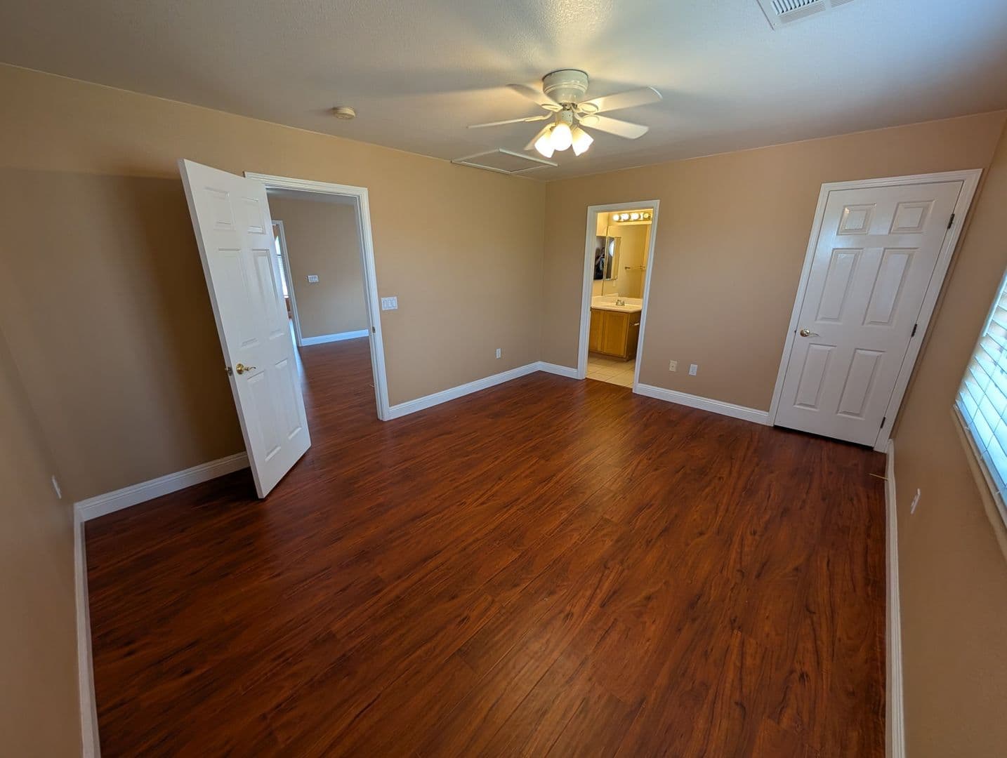 Las Vegas House: 11000 Pine Knolls Ct