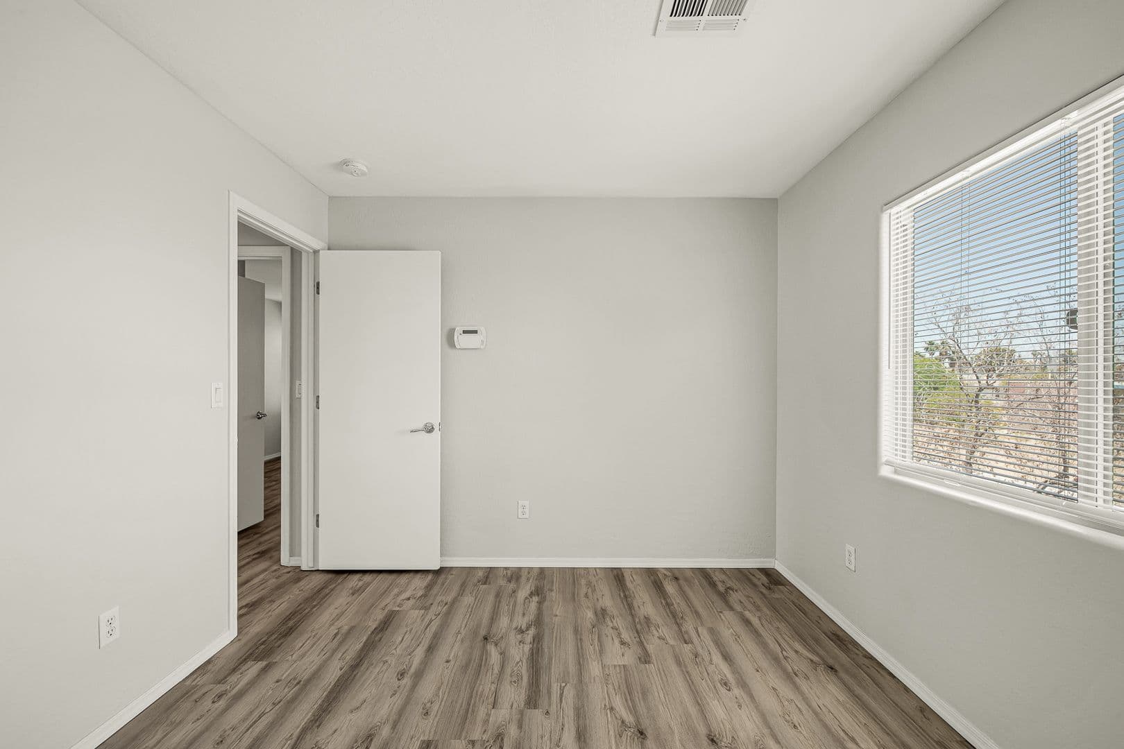 Las Vegas House: 5244 Tipper Ave