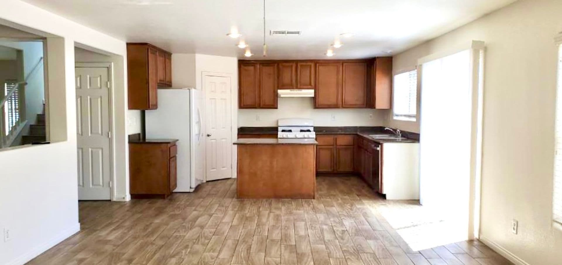 North Las Vegas House: 3229 Visionary Bay Ave