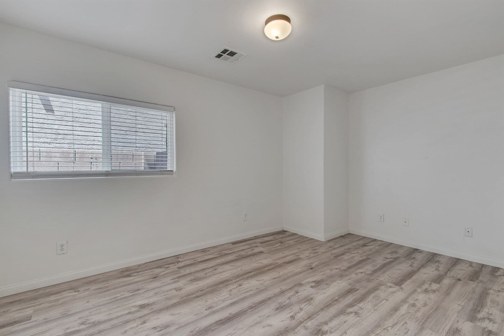 North Las Vegas House: 3229 Visionary Bay Ave