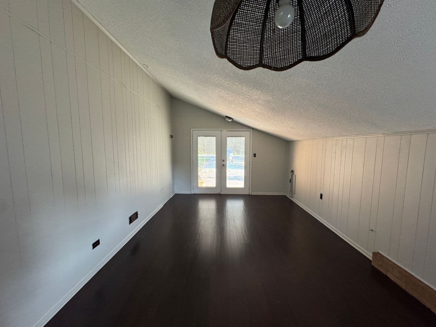 Belmont House: 124 Roxie Lane