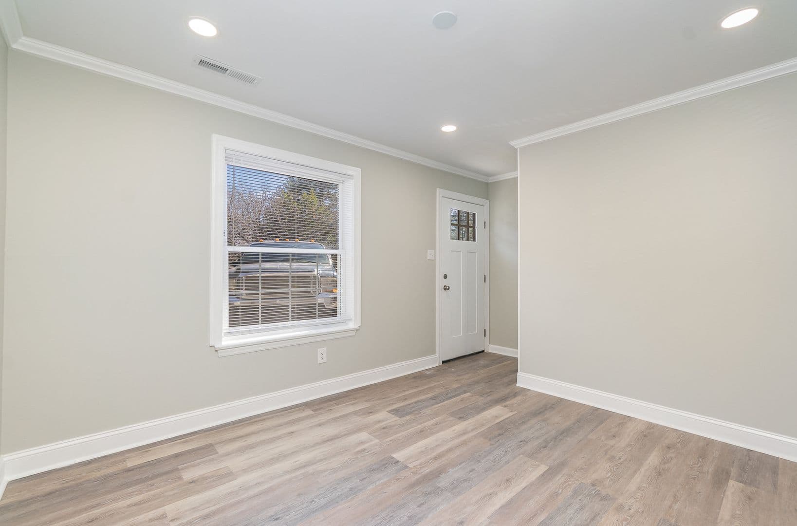 Mt. Holly Apartment: 300 Holly Circle