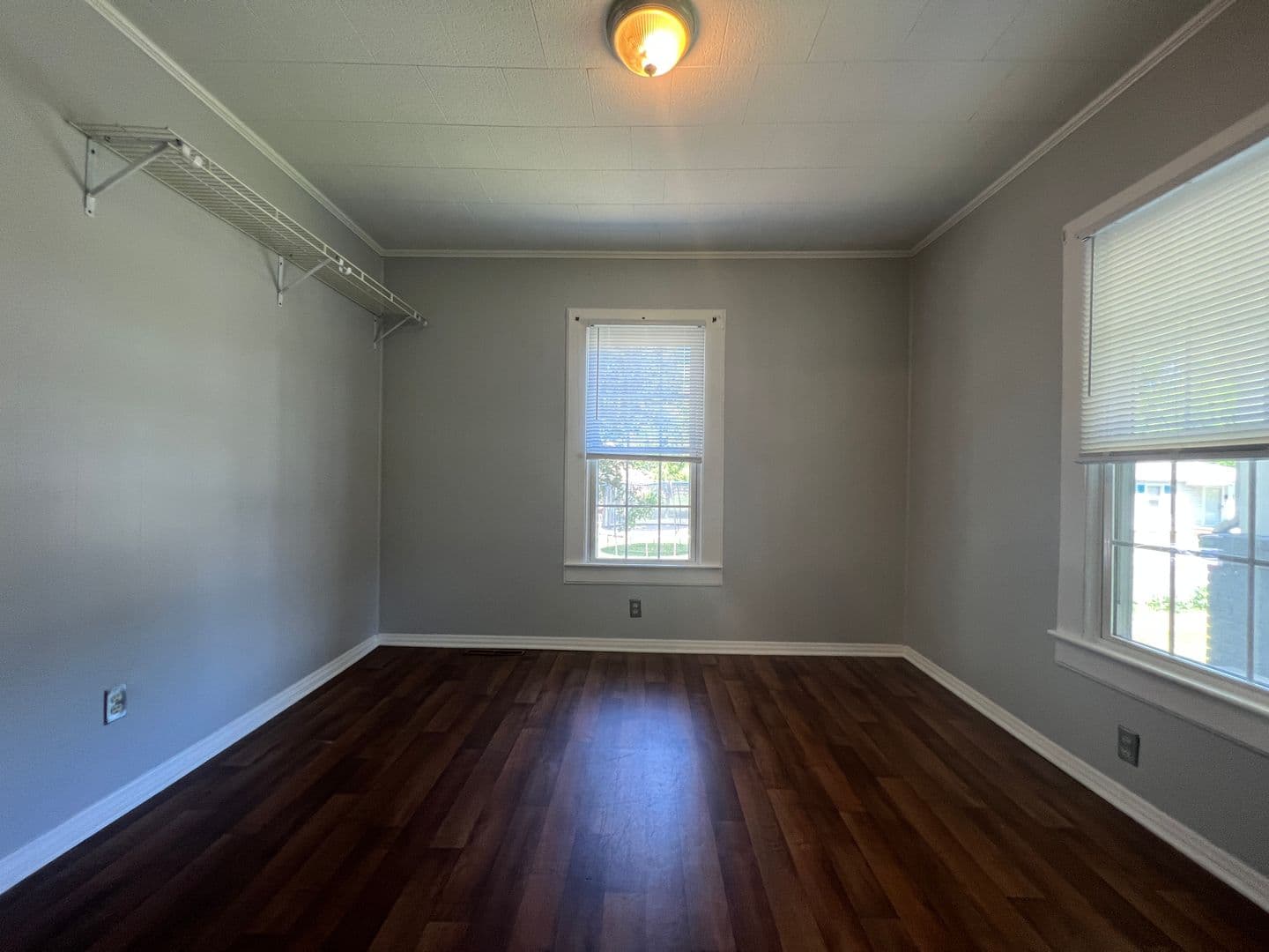 Mt. Holly House: 363 Pine St.