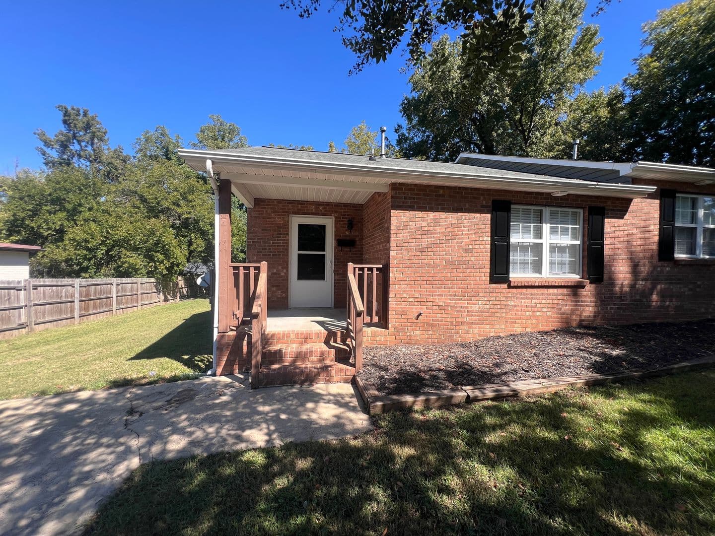 Bessemer City Apartment: 313 E. Washington Ave.