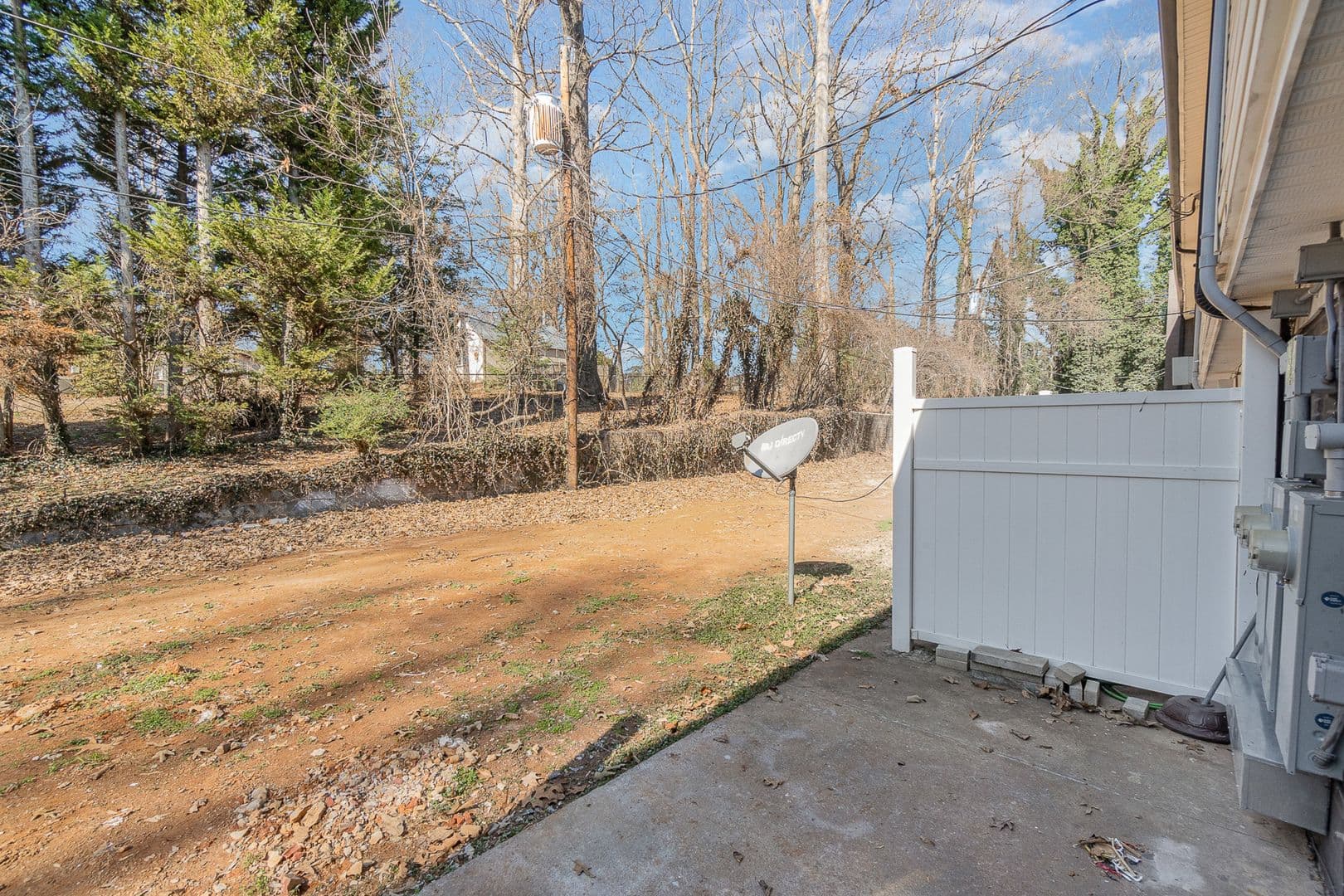 Mt. Holly Apartment: 300 Holly Circle