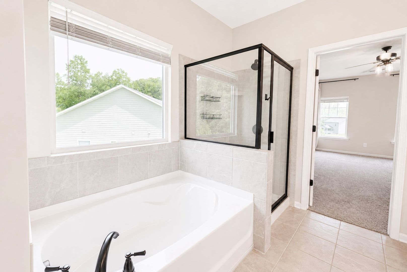 Mount Holly House: 421 Buford Way