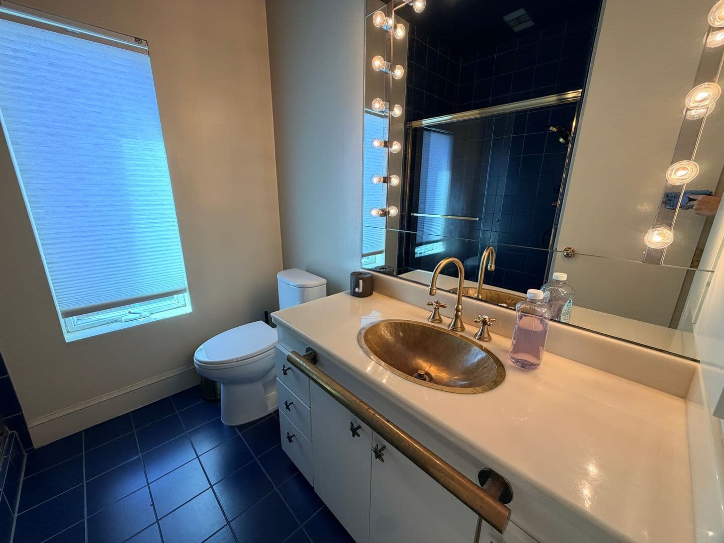 San Francisco House: 433 Bryant St