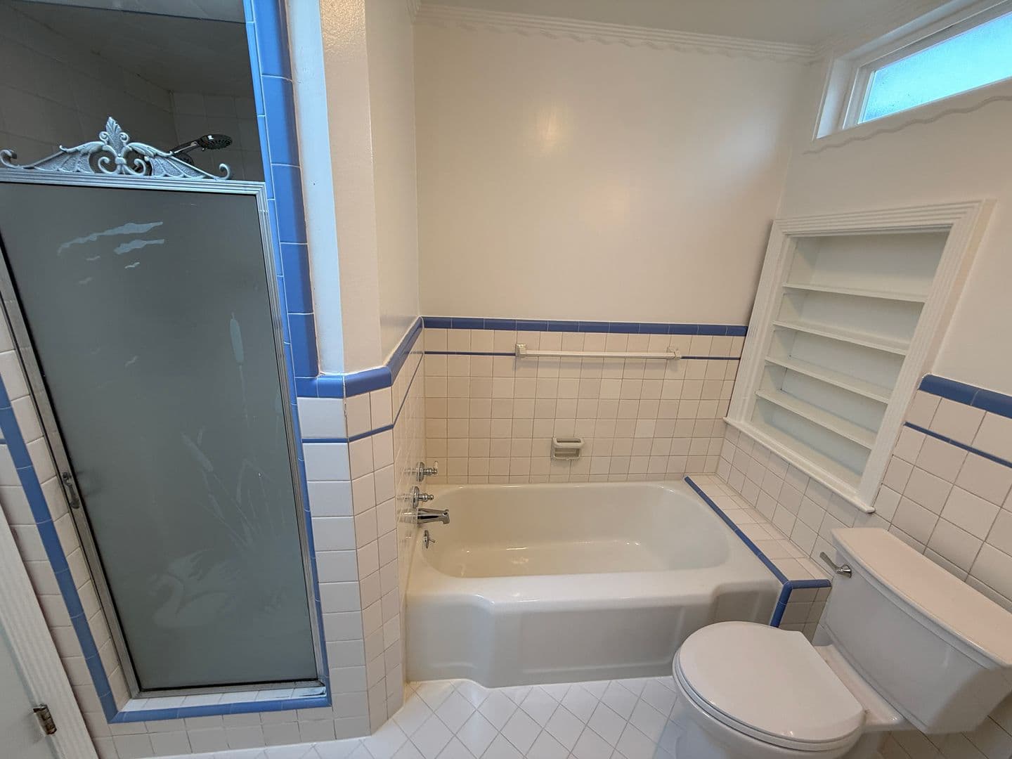 San Francisco House: 101 Ottawa Ave