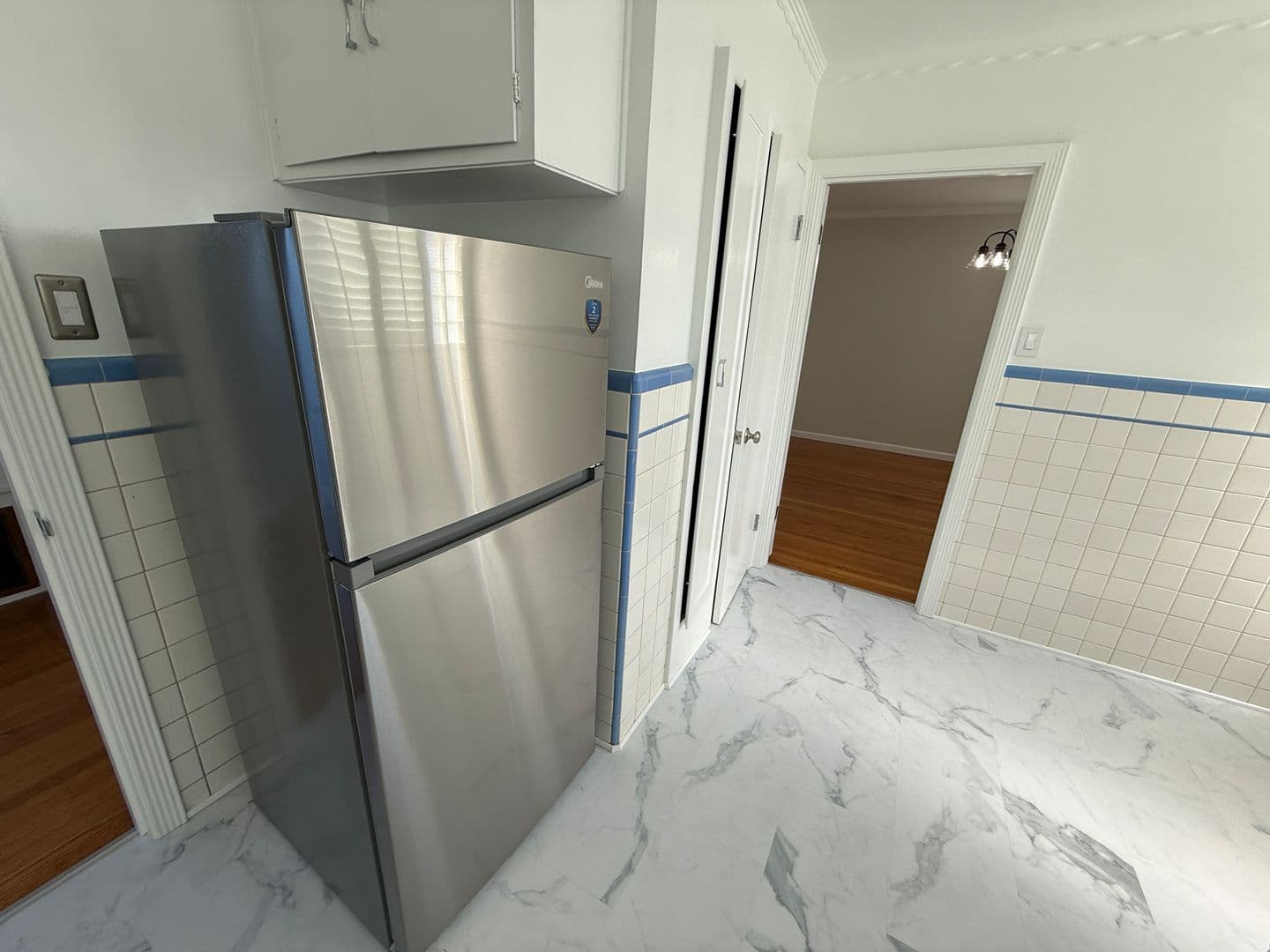 San Francisco House: 101 Ottawa Ave