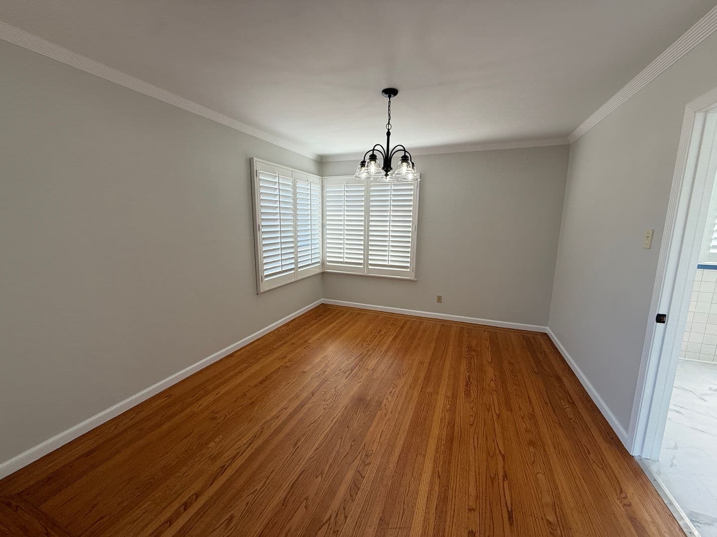 San Francisco House: 101 Ottawa Ave