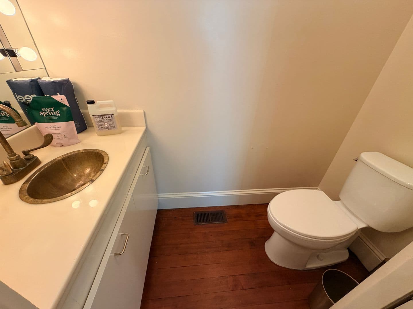 San Francisco House: 433 Bryant St